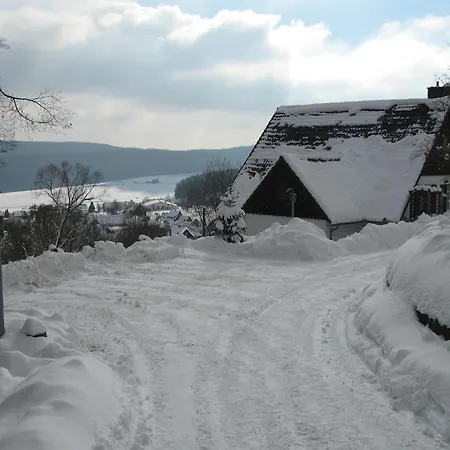 Mit Weitblick Bei *